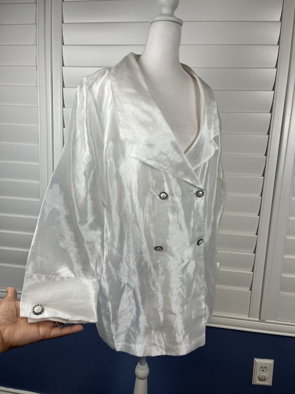 Vintage Positive Influence White Satin Trench Coat 14W Double Breasted Belted
